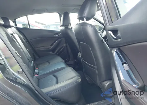 2018 Mazda Mazda3 Grand Touring z USA, uszkodzony, nr VIN 3MZBN1M35JM231427